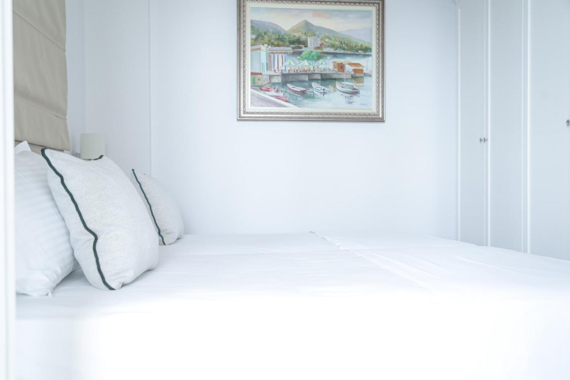 Limani Deluxe Apartments Saranda Dış mekan fotoğraf